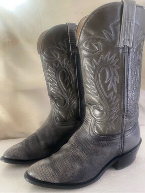 Durango Metallic Gray Embroidered Western Boots